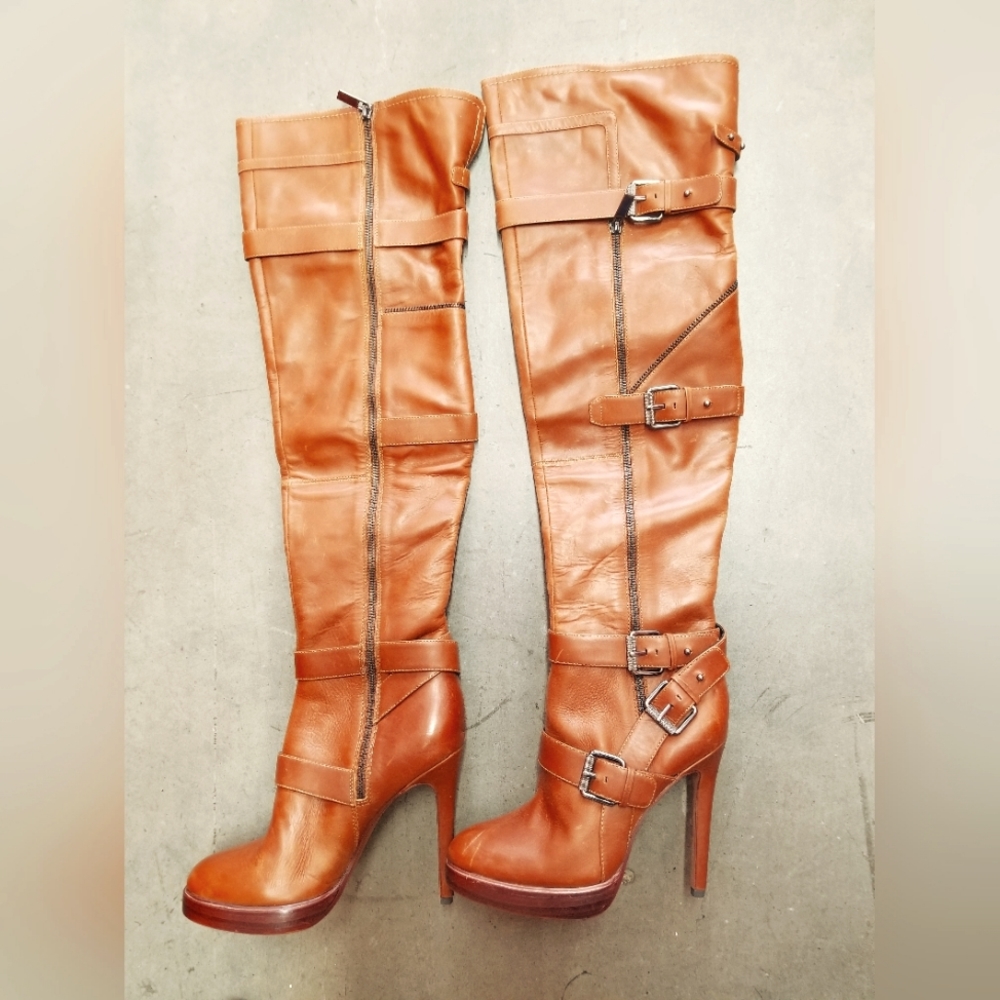 BCBG Over knee heeled boot